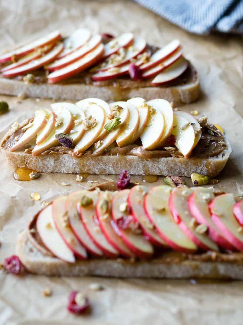 Cinnamon-infused apple butter toast, golden crust, warm spices, served in a mason jar