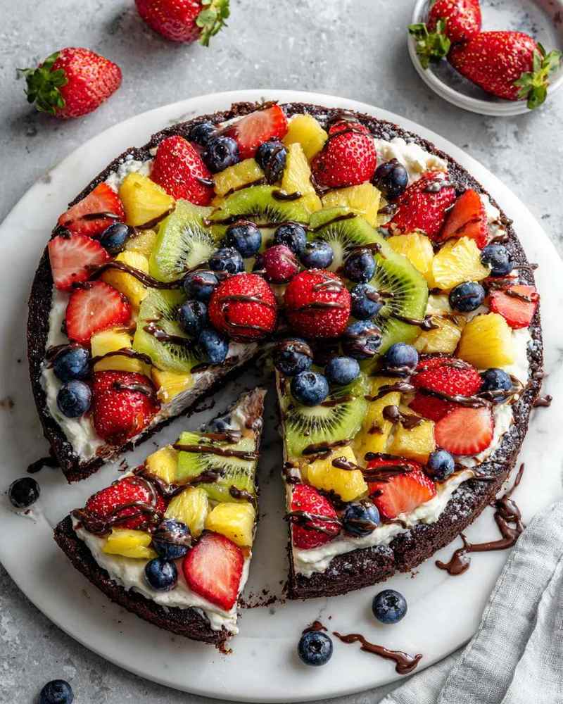 38 Colorful Fruit Pizza Recipes for Summer Parties