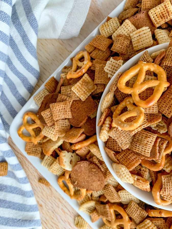 Maple‑brown sugar Chex mix with pretzels, pecans, butter, and maple glaze